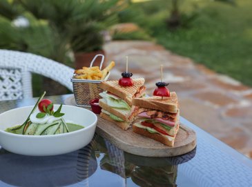 Ramada Plaza by Wyndham Mardin - Kafe